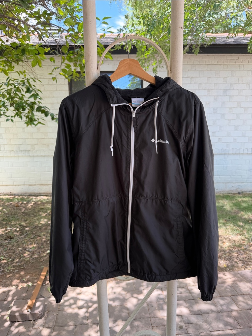 Columbia Women’s Black Hooded Windbreaker with White Trim